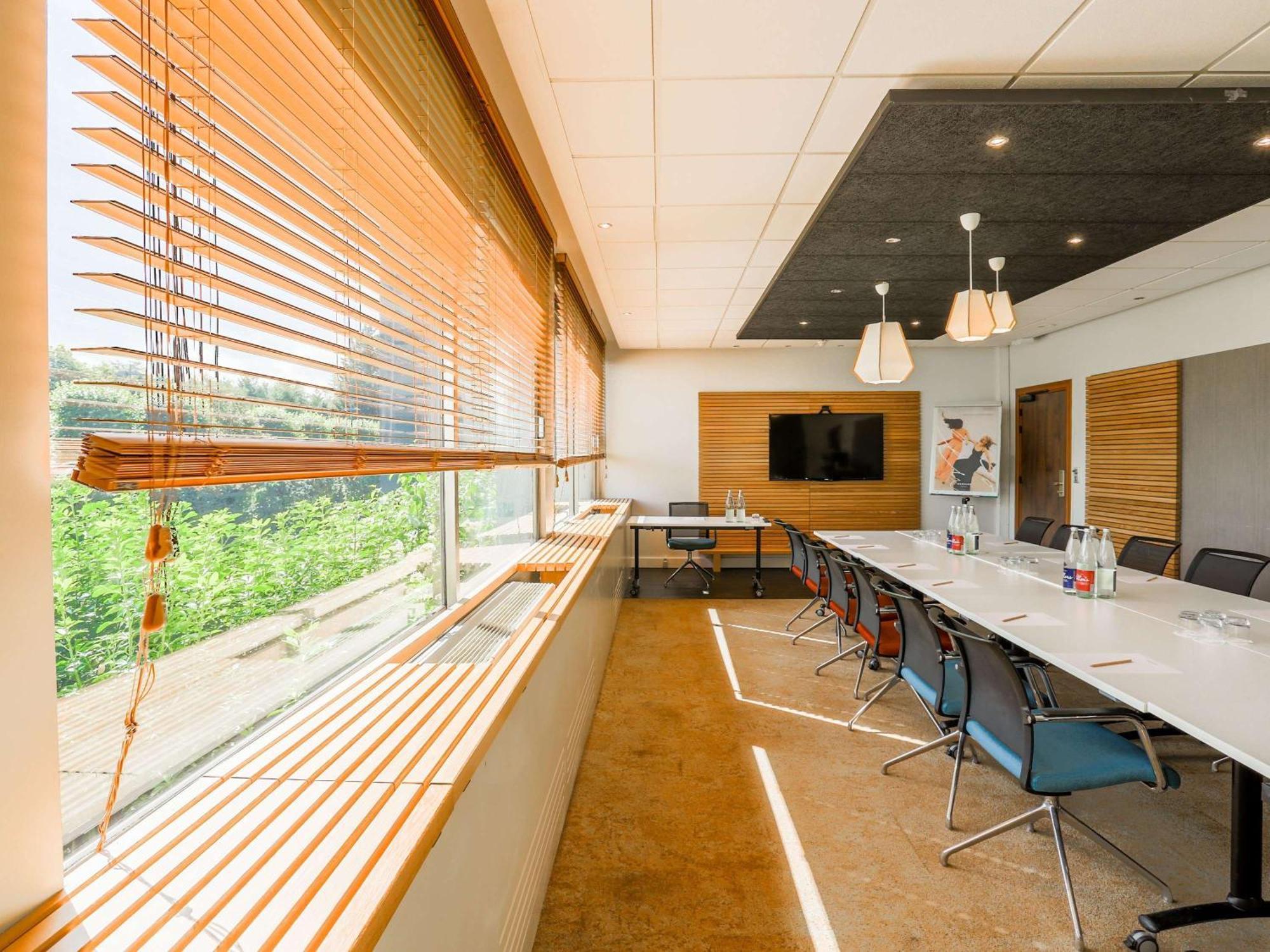 Mercure Lille Marcq En Baroeul Εξωτερικό φωτογραφία